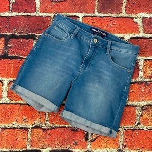 Jrs Wallflower Irresistible Fit denim shorts Sz 7.